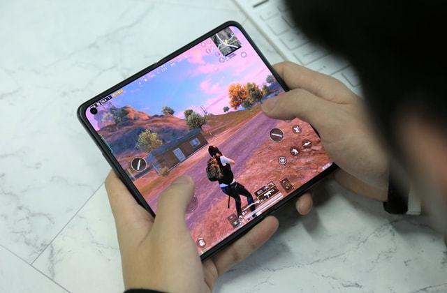 和平精英辅助市场：不法交易的暗流